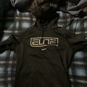 Nike Therma-Fit elite sweatshirt